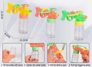 Detailed views of crossbow water gun in three colors with step-by-step usage guide