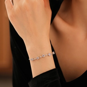 Elegant silver tennis bracelet with lavender square zircon halo stones for women