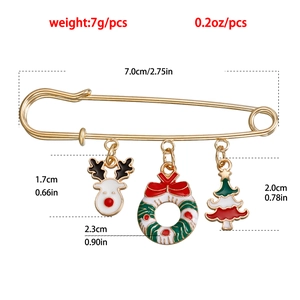 Detailed size specifications for alloy Christmas brooch with reindeer and tree charms