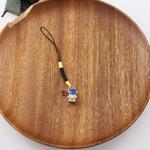 Astronaut star phone charm pendant cute space bag accessory for couples and daily use.