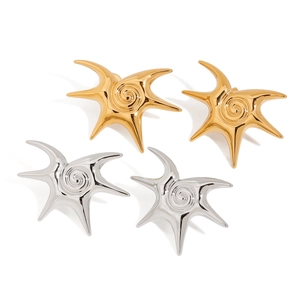 Polished star-shaped stainless steel stud earrings in shiny gold and silver finishes