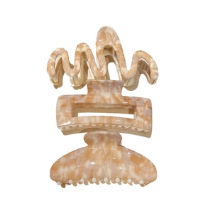 Set of 3 marble patterned hair claws with wave and rectangular shapes on white background