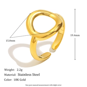 Anello aperto in acciaio inossidabile placcato oro 18K con design geometrico a cerchio