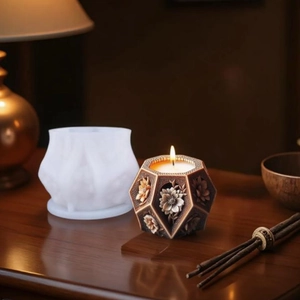 Stampo in Silicone per Candele a Colonna di Fiori Pentagonali Strumento Fai-da-te per Candele Aromaterapiche con Rilievo Floreale 3D Stampo Decorativo Retrò Geometrico