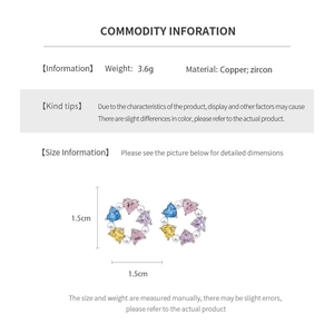 Detailed size and material diagram for heart zircon pearl wreath earrings