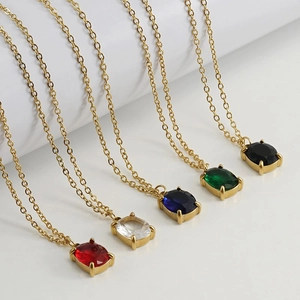 Collier Pendentif Ovale Plaqué Or 18K Acier Inoxydable Zircone Bijoux Géométriques Pour Femmes Élégant Mode