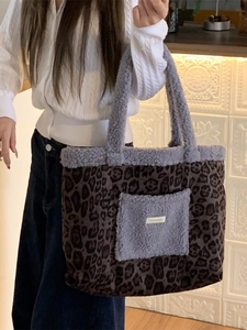 Fleece leopard print tote bag with grey plush pockets and large capacity for women