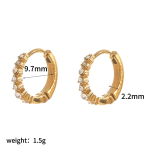 Detail showing 9.7mm inner diameter of 18k gold plated stainless steel pearl earrings