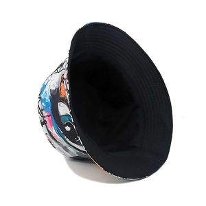 Cappello a secchiello reversibile con stampa graffiti per viaggi e attività all'aperto