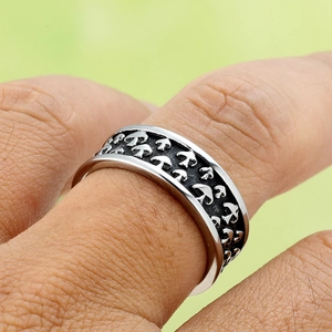 Vintage silver mushroom pattern stainless steel ring for men with oxidized relief finish