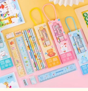Detail of 5-in-1 Macaron stationery set with pencils, ruler, eraser and sharpener