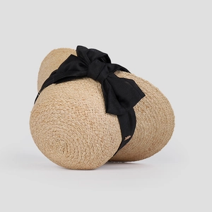 Chapeau de soleil élégant en raphia à large bord avec grand nœud noir, accessoire d'été
