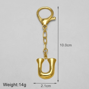 Detailed size view of golden letter U keychain with dimensions 10cm length and 14g weight