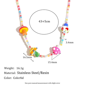 Collier de perles champignons colorées en acier inoxydable doré et résine pour femme