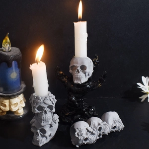 Ensemble de bougeoirs crâne d'Halloween en résine avec design gothique pour déco DIY