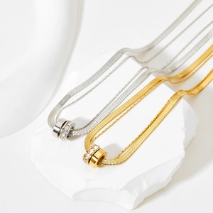 Layered Necklace Stainless Steel Zircon Inlaid Interlocking Ring Pendant Flat Snake Chain For Women Elegant Clavicle Jewelry