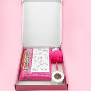Set de papelería de unicornio rosa con cuaderno de felpa, bolígrafo y calcomanías