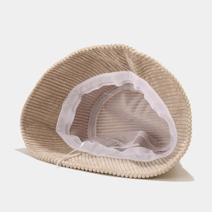 Chapeau bob rétro en velours côtelé beige avec doublure en filet et cordon de serrage réglable