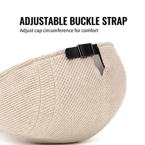 Béret d'hiver beige pour homme avec lanière en cuir ajustable et boucle en métal