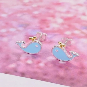 Elegant S925 sterling silver blue whale stud earrings with gold water spray detail