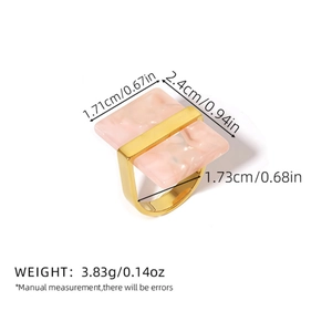 Minimalist U-shaped 18k gold stainless steel ring with pink marble pattern and size data