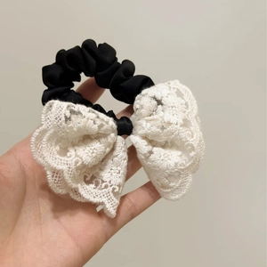Handheld vintage black and white double-layer lace embroidery large bow hair scrunchie