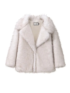 Manteau court en fausse fourrure pour femmes avec revers en blanc crème élégant