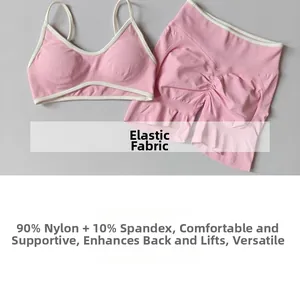 Details des pinkfarbenen Yoga-Sets aus Nylon-Spandex-Gewebe und High-Waist-Shorts-Design