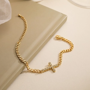 Gold plated Cuban link bracelet with a sparkling zircon cross pendant for women