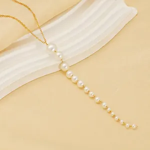Collier Pendentif Pompon Künstliche Perle Acier Inoxydable Plaqué Or 18K Élégant Dégradé Künstliche Perle De Nacre Goutte Pour Femme