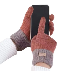 Winter thermal touch screen cycling gloves in red-brown and gray knit with ribbed cuffs