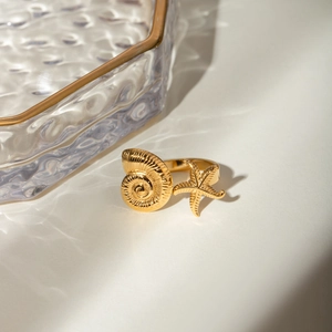 18k gold plated stainless steel starfish and conch open ring with aquatic light shadows