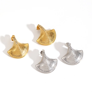 Boucles d'oreilles géométriques modernes en forme de coquillage doré et argenté