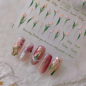 Autocollants à Ongles Tulipe Relief Mat Décalcomanies Florales 3D Auto-adhésives pour Femmes Décoration de Manucure DIY Élégante