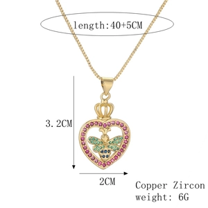 Detailed size map of gold heart necklace with bee pendant and colorful zircons