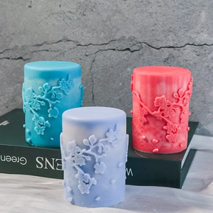 Zylindrische Silikonform für DIY-Kerzen mit aufwendigem Eisblumen-Relief-Muster