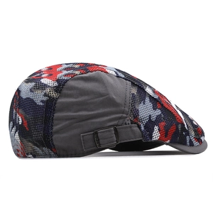 Breathable camo mesh flat cap for summer with adjustable side buckle and blue red pattern