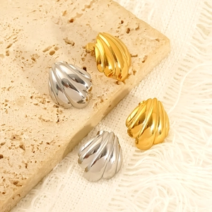 Scallop Shell Stud Earrings 304 Stainless Steel 18k Gold Plated Ocean Style Fashion Jewelry For Women Elegant