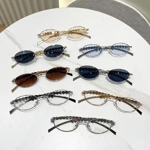 Fashion Oval Sunglasses Metal Frame Heart Rhinestone UV400 Anti Blue Light Y2K Decorative Eyewear Women