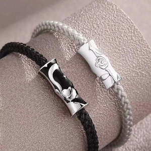 Braccialetti di coppia Il Piccolo Principe e Rosa intrecciati in bianco e nero