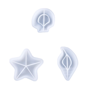 3-piece set of ocean-themed silicone molds with starfish, conch, and seashell designs