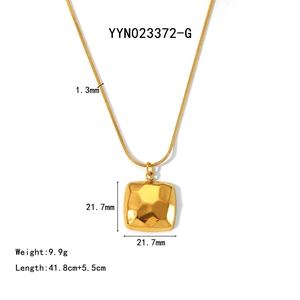 Detailed view of 18K gold plated square hammered pendant necklace with size measurements