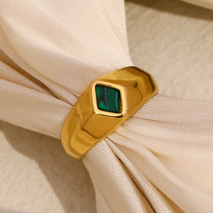 Rhombus Malachite Ring Stainless Steel 18K Gold Plated Geometric Vintage Signet Jewelry Women Fashion