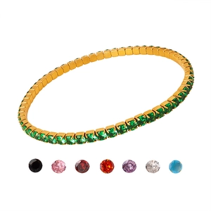 18k gold plated stainless steel tennis bracelet with vibrant green square-cut zircons