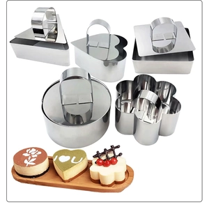 Set of 5 stainless steel cake molds in heart, star, and flower shapes with press lids
