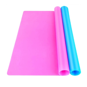 Silicone mat for resin DIY and baking in rose red and blue, waterproof and heat-resistant