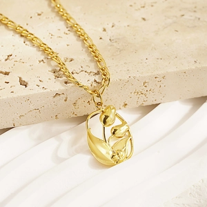 French vintage gold hollow tulip pendant necklace with elegant figaro chain