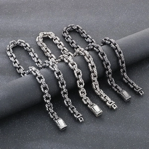 Vintage punk hammered texture titanium steel chain necklaces in silver and black finishes