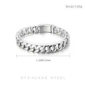 Détail du bracelet gourmette en acier inoxydable argenté, dimensions 220 mm x 12 mm