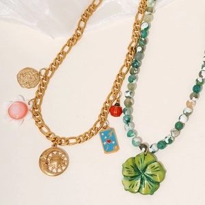 Cuban chain necklace and green stone beads with sun flower charms in retro boho style
